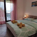 Superior, 3 And 2 Bathrooms Vorgesetzter Maria Sea View, 100-150m To * دْغاماي
