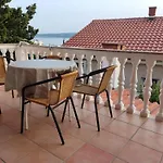 Superior, 3 And 2 Bathrooms Vorgesetzter Maria Sea View, 100-150m To شقة *