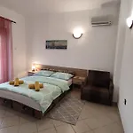 Superior, 3 And 2 Bathrooms Vorgesetzter Maria Sea View, 100-150m To Драмаль