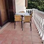 Superior, 3 And 2 Bathrooms Vorgesetzter Maria Sea View, 100-150m To