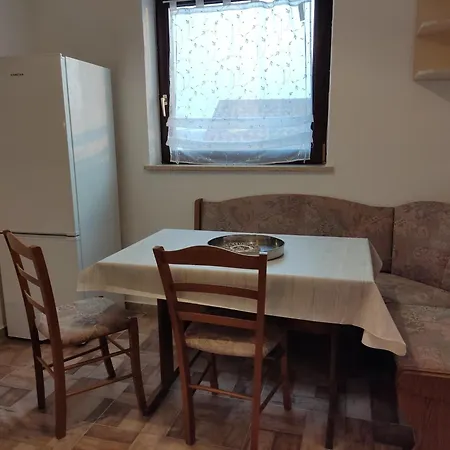 Superior, 3 And 2 Bathrooms Vorgesetzter Maria Sea View, 100-150m To *