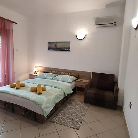 Superior, Vorgesetzter Maria Sea View, 2 Bathrooms 100-150m To Dramalj