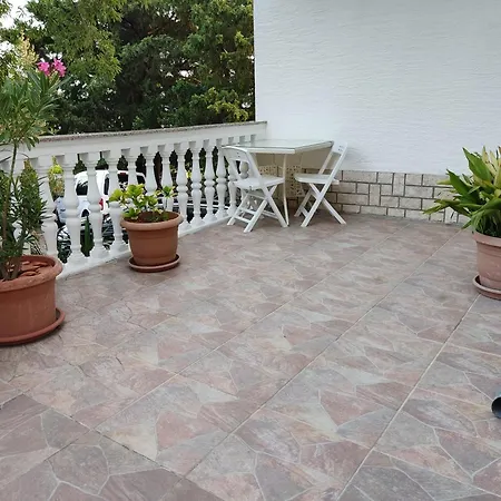 Superior, Vorgesetzter Maria Sea View, 2 Bathrooms 100-150m To Dramalj