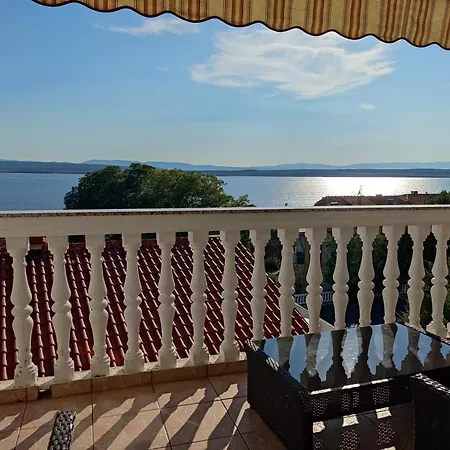 Superior, 3 And 2 Bathrooms Vorgesetzter Maria Sea View, 100-150m To דירה *