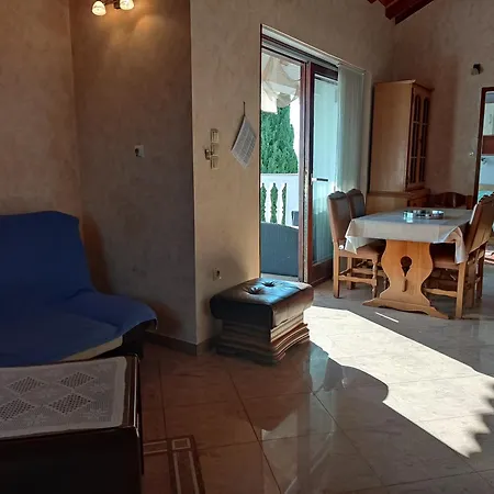 Apartmán Cheapest Superior, 3 Rooms, Bigest Terrace, 2 Bathrooms, 2 Ac, Vorgesetzter Mari With Sea View, 100m To Dramalj
