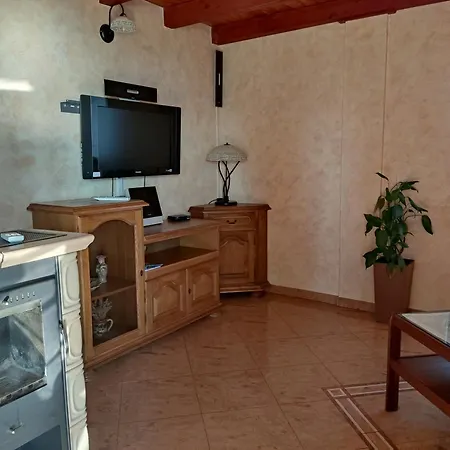 Superior, 3 And 2 Bathrooms Vorgesetzter Maria Sea View, 100-150m To דראמליי